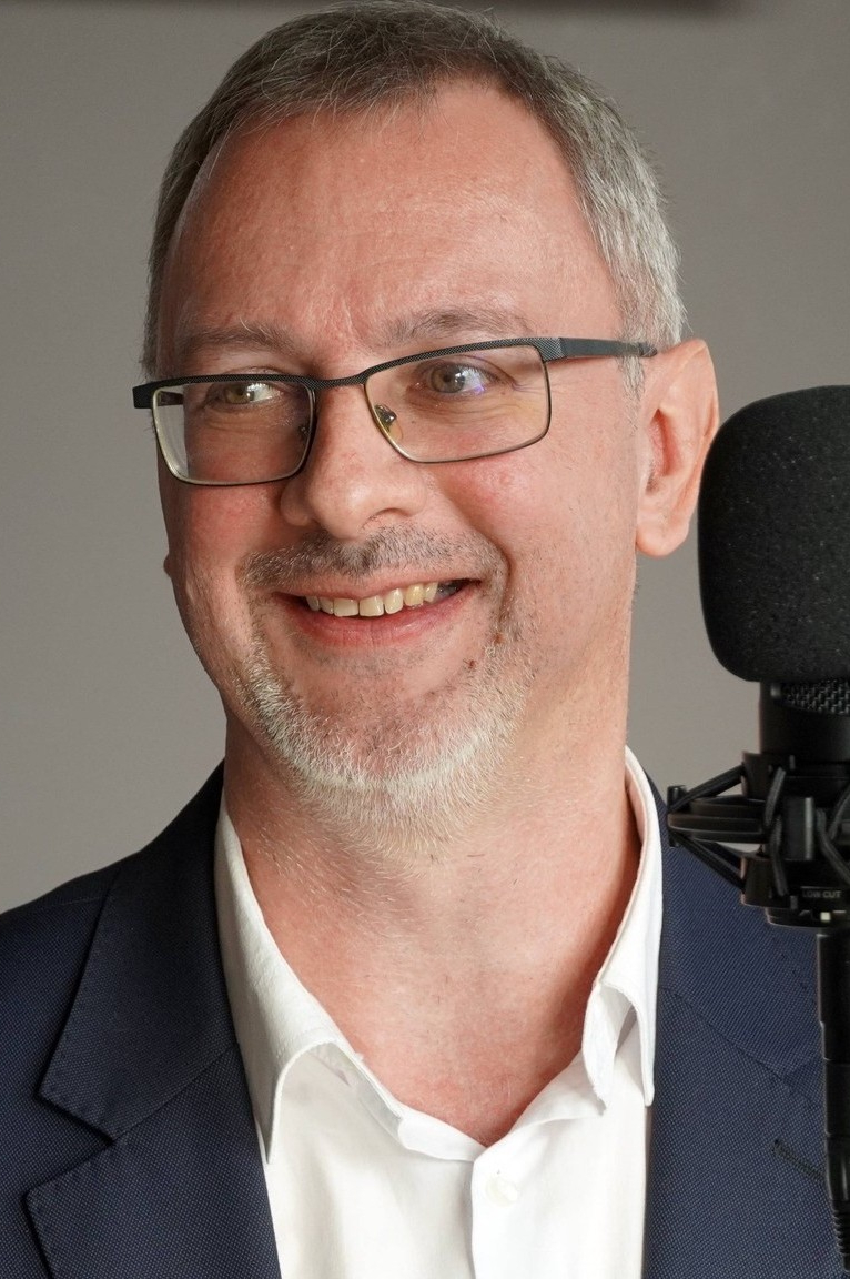 Dr. habil Mitev Ariel Zoltán